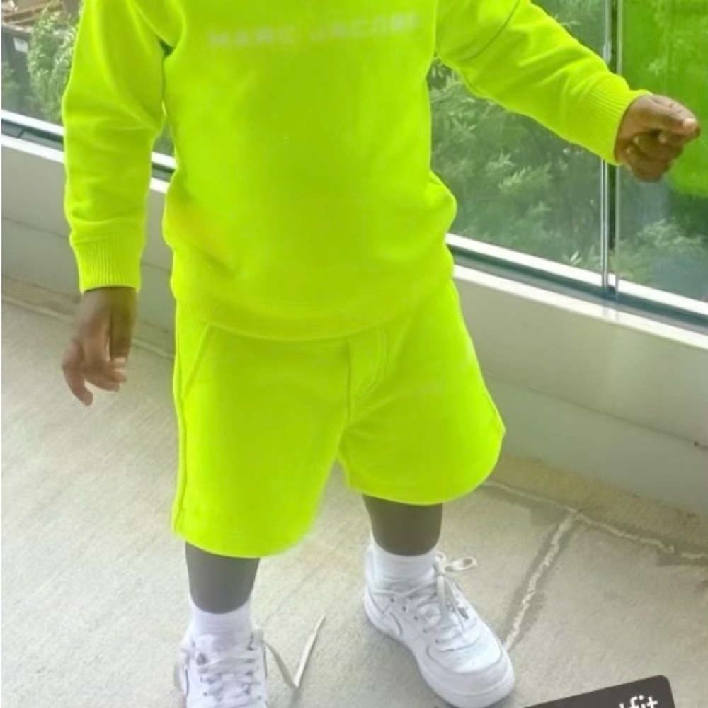 COPY - Mark Jacob, kids, boys, toddler graphic, neon, green dress, size2.